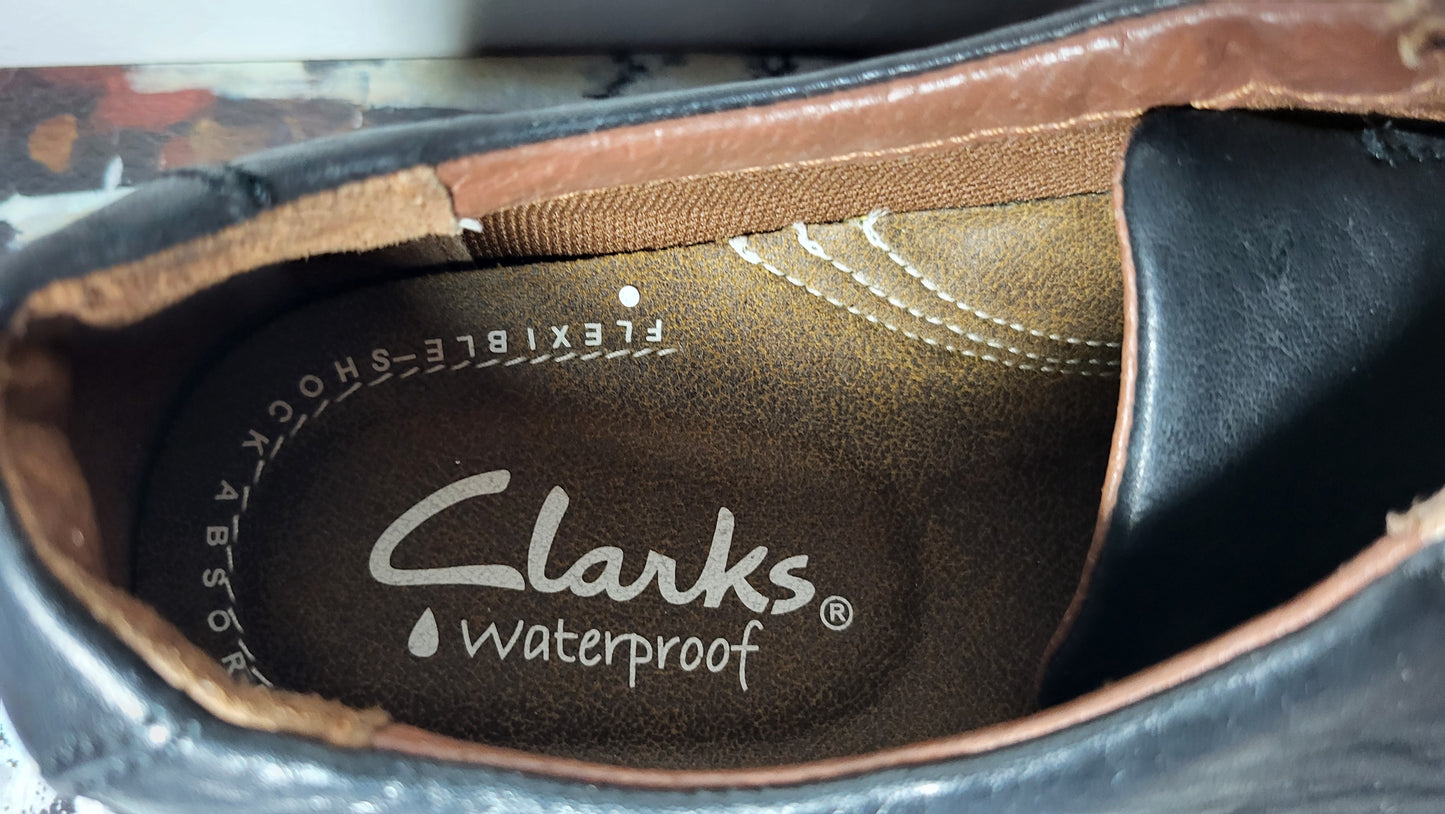 Clarks Oxford Men's Shoes (82465), Waterproof, Size: 8M