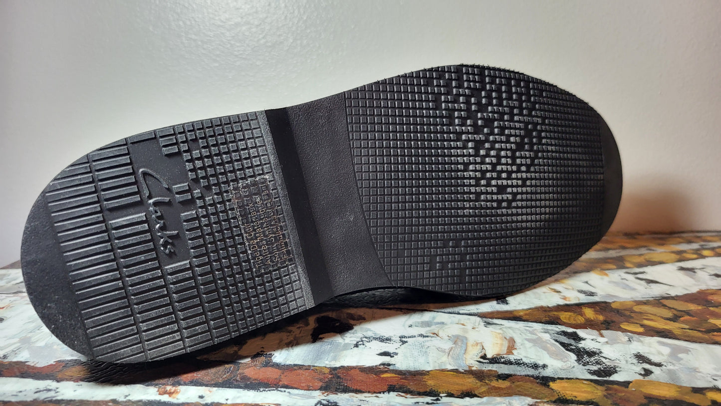 Clarks Oxford Men's Shoes (82465), Waterproof, Size: 8M