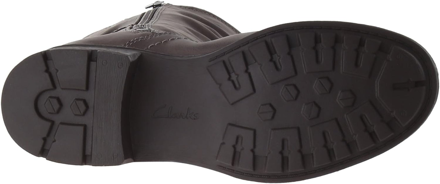 Clarks Artisan Mansi Juniper Women's Leather Boots (26102787), Grey, Size 6M (US)