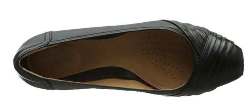 CLARKS Women's Ryla King Heel (63894)